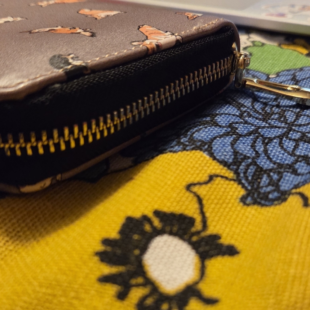 CORGI print Multicolor Wallet with Black Interior - Picture 5 of 5
